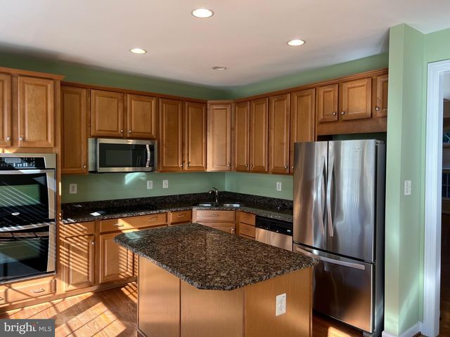 2904 MARLEY LN, Phoenixville, PA 19460