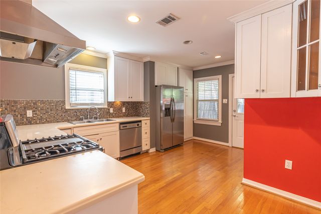 5102 Bradford Drive, Dallas, TX 75235