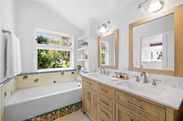 490 Arroyo Chico, Laguna Beach, CA 92651