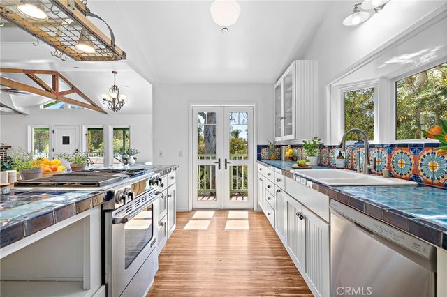490 Arroyo Chico, Laguna Beach, CA 92651