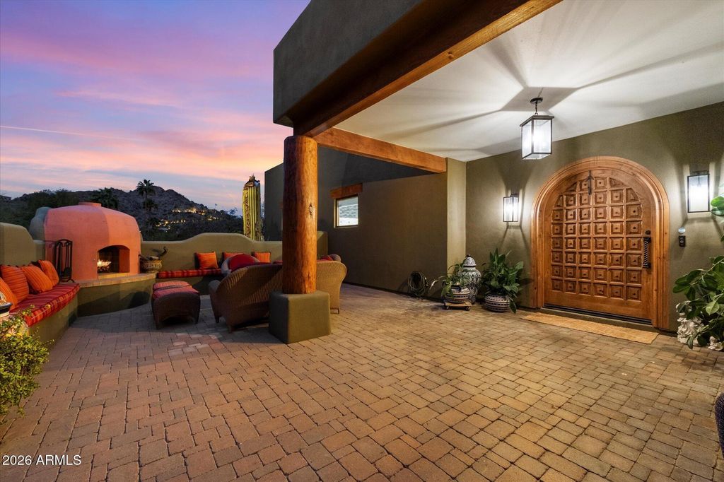 7306 N BROOKVIEW Way, Paradise Valley, AZ 85253 — photo 3