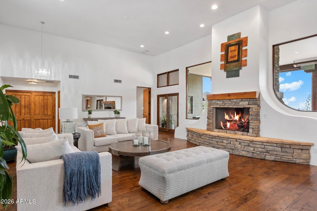 7306 N BROOKVIEW Way, Paradise Valley, AZ 85253 — photo 4