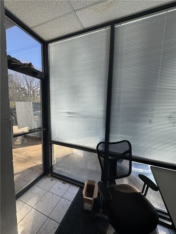 201 S 20th Street 14 & 15, Rogers, AR 72758