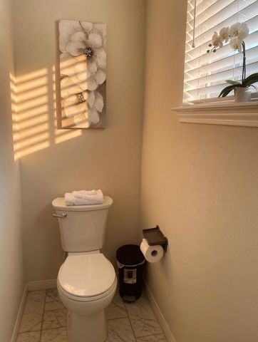 15922 Cutten Road, Houston, TX 77070