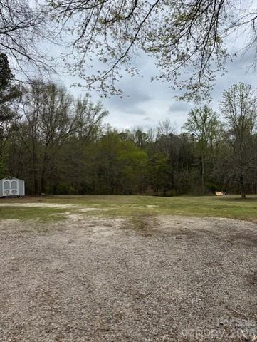 1216 Raxter Road, Edgemoor, SC 29712