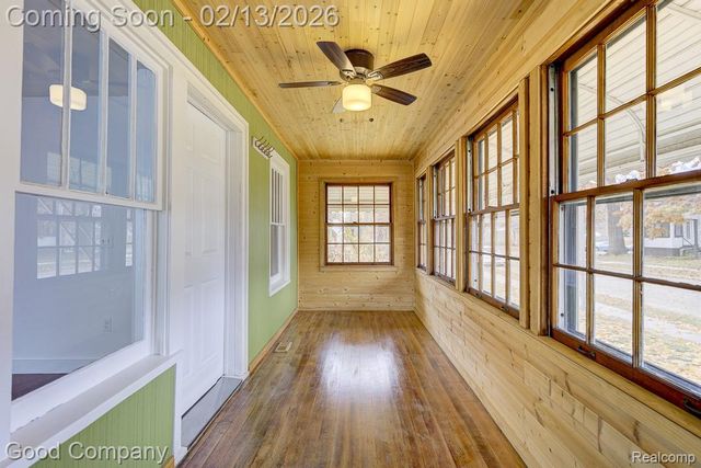 720 E Granet Avenue, Hazel Park, MI 48030