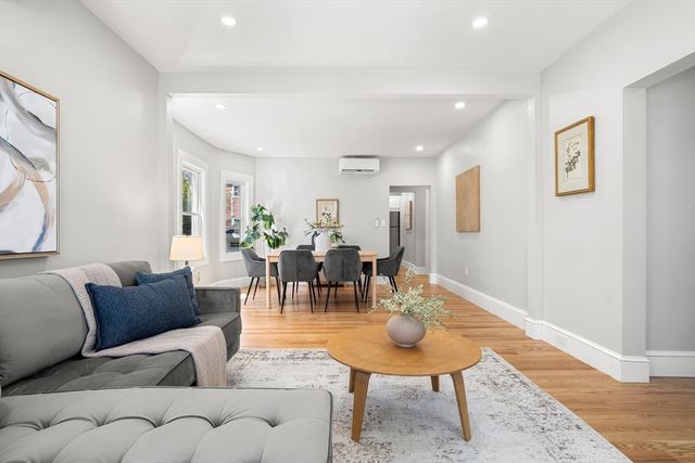 52-54 Woodrow Avenue 1, Medford, MA 02155