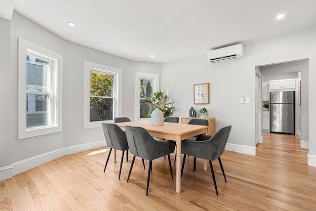 52-54 Woodrow Avenue 1, Medford, MA 02155