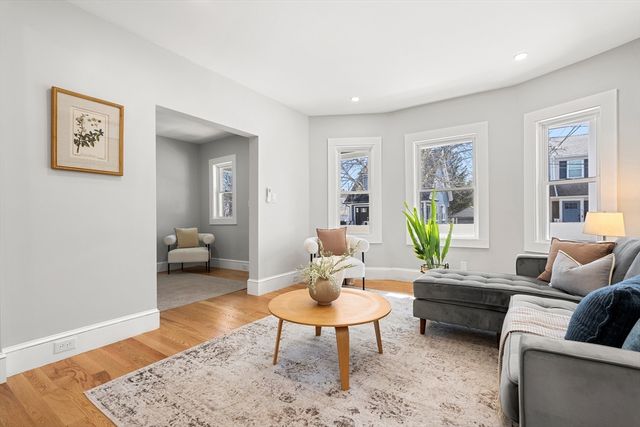 52-54 Woodrow Avenue 1, Medford, MA 02155