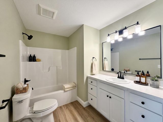 3237 Signal Point Drive, Allegan, MI 49010