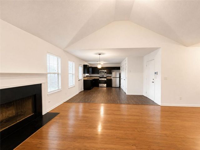 2490 Rambling Way, Lithonia, GA 30058