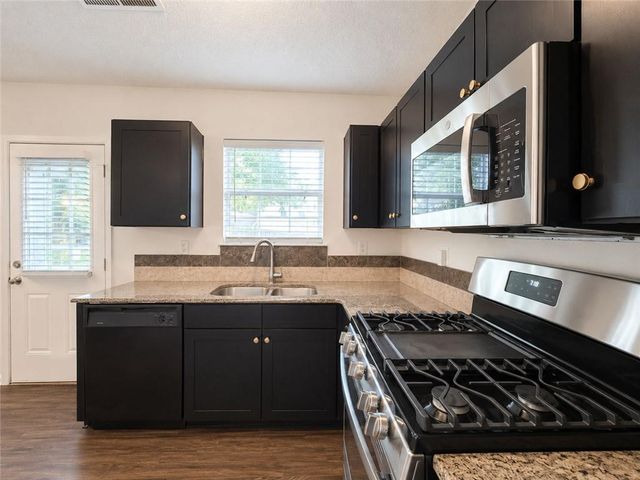 2490 Rambling Way, Lithonia, GA 30058