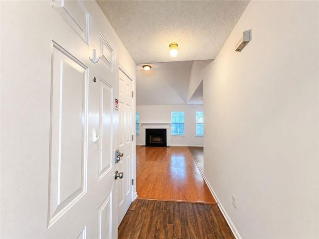 2490 Rambling Way, Lithonia, GA 30058