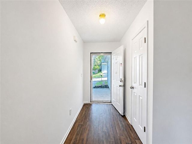 2490 Rambling Way, Lithonia, GA 30058
