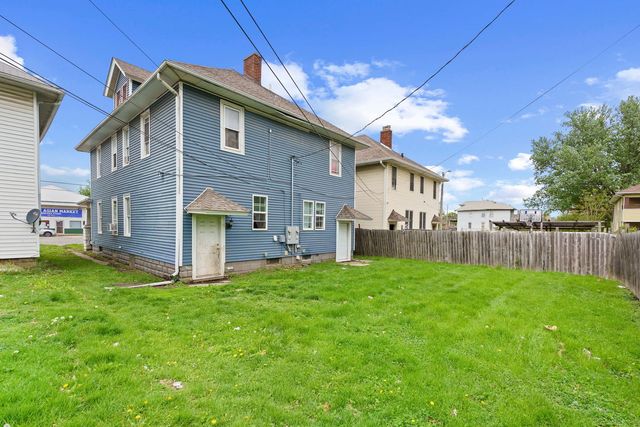 1505 11th Street, Rock Island, IL 61201