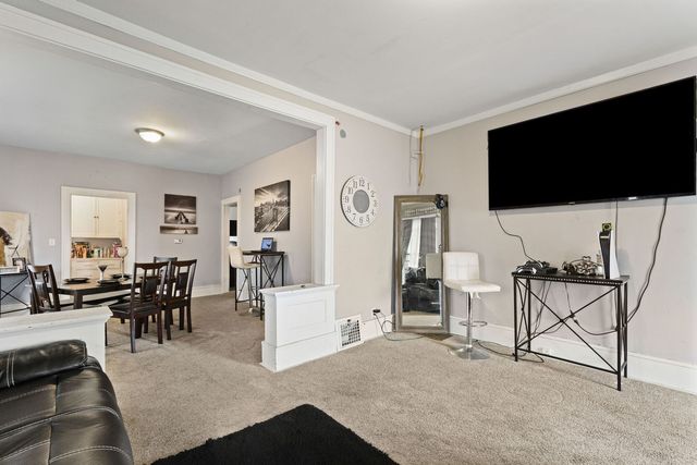 1505 11th Street, Rock Island, IL 61201