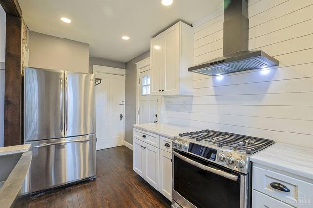 1544 Merrimac Street, Cincinnati, OH 45207