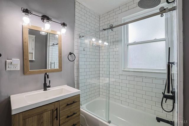 1544 Merrimac Street, Cincinnati, OH 45207