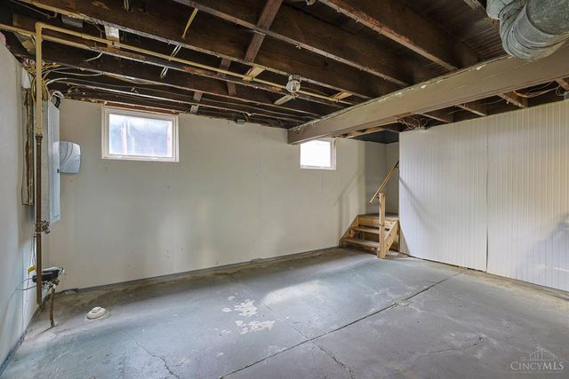 1544 Merrimac Street, Cincinnati, OH 45207