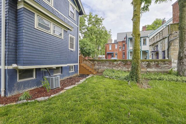 1544 Merrimac Street, Cincinnati, OH 45207