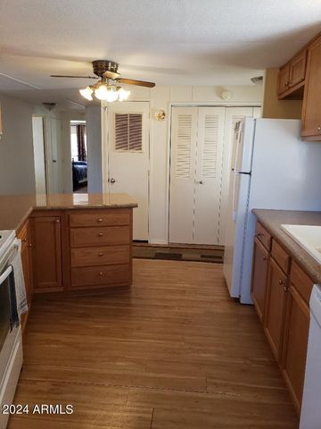 10201 N 99TH Avenue 166, Peoria, AZ 85345