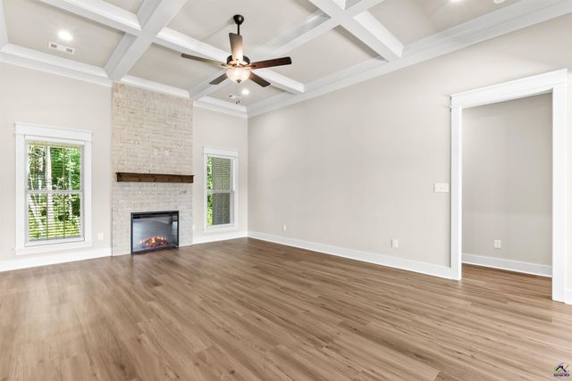 217 Golden Chestnut Bend, Bonaire, GA 31005