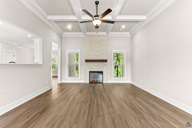 217 Golden Chestnut Bend, Bonaire, GA 31005
