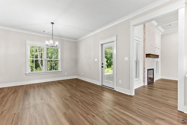 217 Golden Chestnut Bend, Bonaire, GA 31005