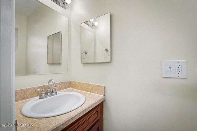 2625 CHARBRAY Drive, Jacksonville, FL 32211