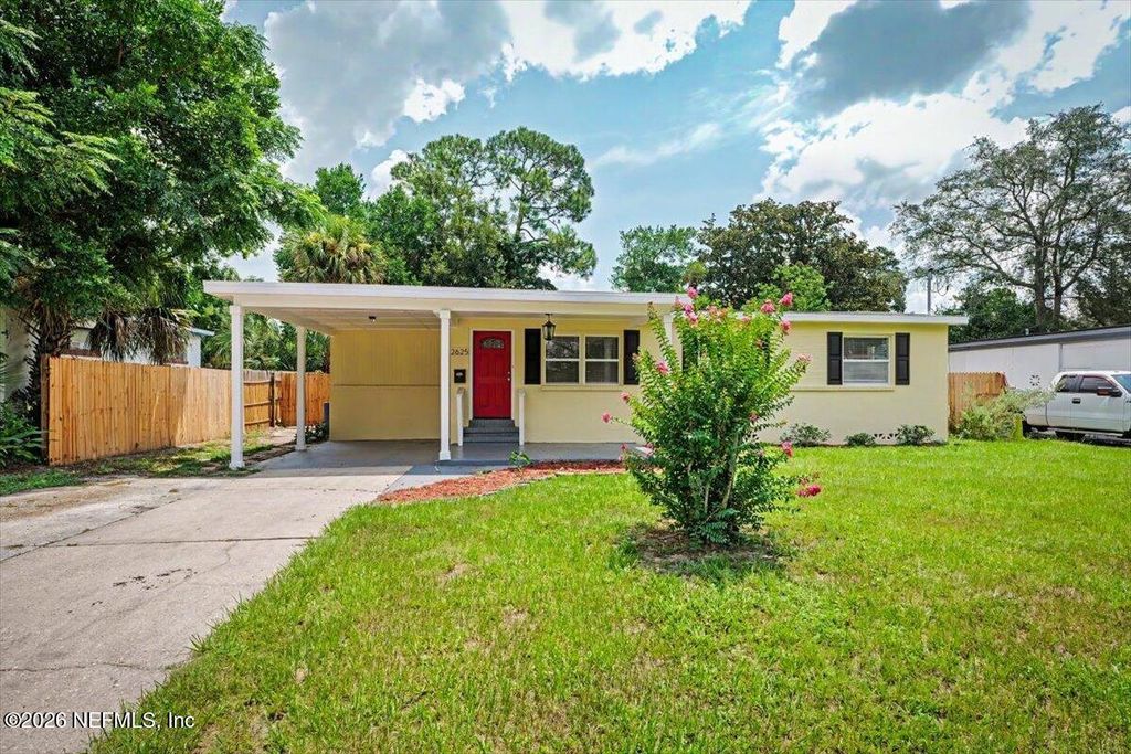 2625 CHARBRAY Drive, Jacksonville, FL 32211