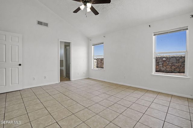 5548 MANUEL MORENO Drive, El Paso, TX 79934