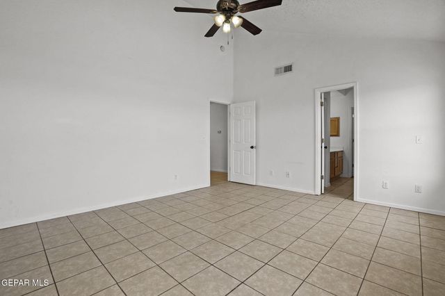 5548 MANUEL MORENO Drive, El Paso, TX 79934