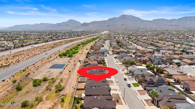 5548 MANUEL MORENO Drive, El Paso, TX 79934