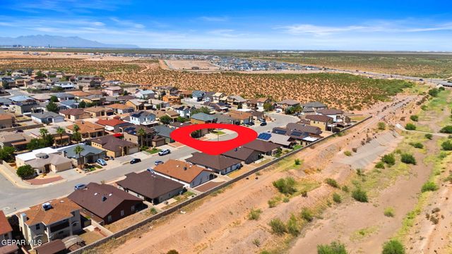5548 MANUEL MORENO Drive, El Paso, TX 79934