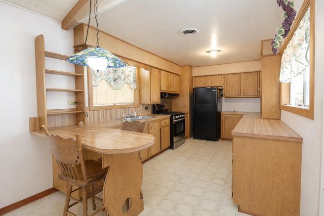 108 Young, Thibodaux, LA 70301