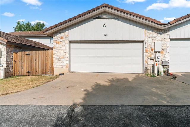 2217 Onion Creek PKWY 121, Austin, TX 78747