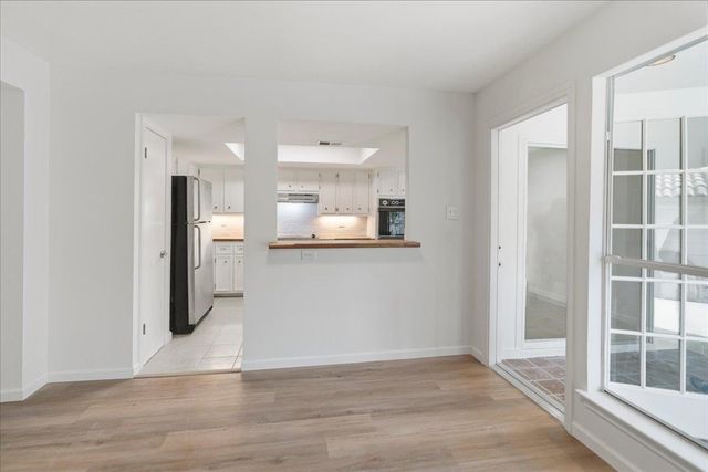 2217 Onion Creek PKWY 121, Austin, TX 78747