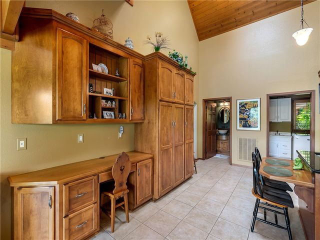 673 Lake Breeze Lane, Salem, SC 29676