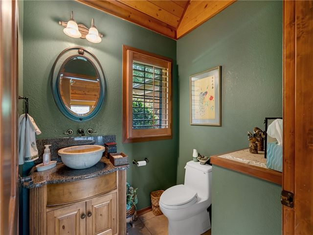 673 Lake Breeze Lane, Salem, SC 29676