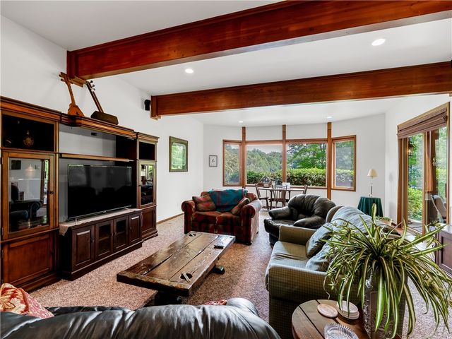 673 Lake Breeze Lane, Salem, SC 29676