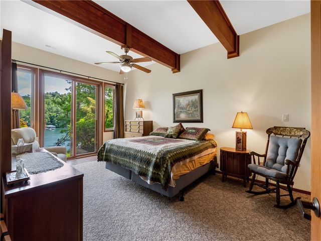 673 Lake Breeze Lane, Salem, SC 29676