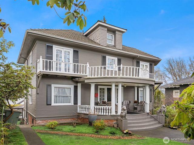 1021 34th Avenue E, Seattle, WA 98112