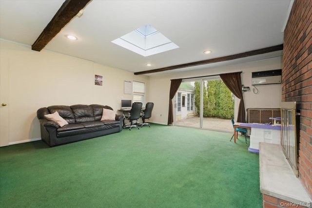 422 Cedarhurst Avenue, Cedarhurst, NY 11516