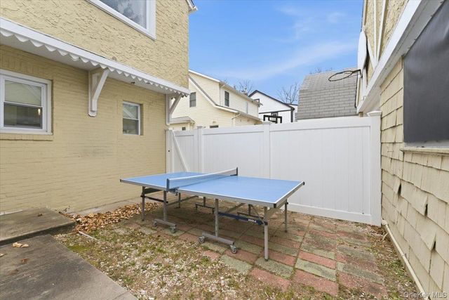 422 Cedarhurst Avenue, Cedarhurst, NY 11516