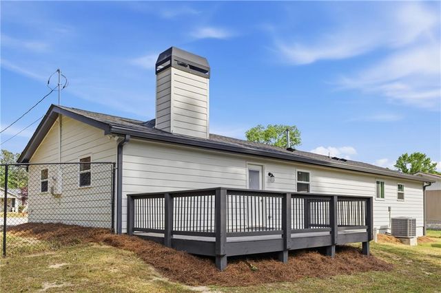 8561 Hickory Lane, Lithia Springs, GA 30122