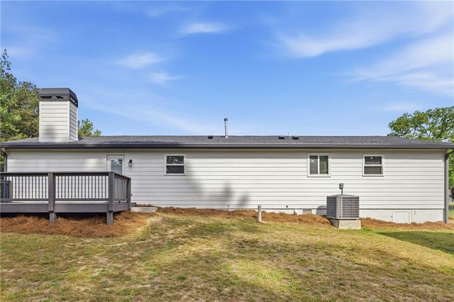 8561 Hickory Lane, Lithia Springs, GA 30122