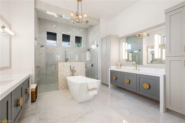 620 94th AVE N, Naples, FL 34108