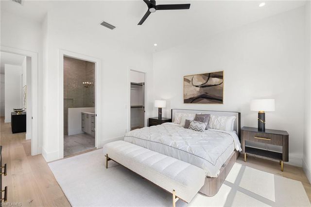 620 94th AVE N, Naples, FL 34108