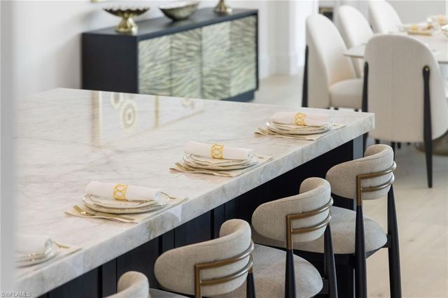 620 94th AVE N, Naples, FL 34108