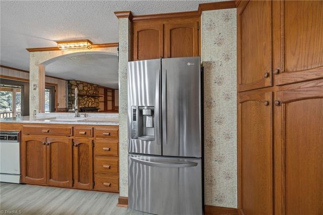 1463 Charlotte Highway, Mooresville, NC 28115